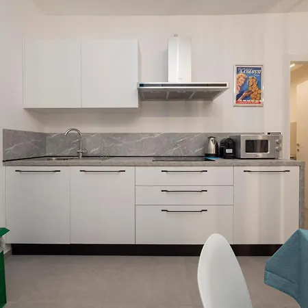 Apartmán I-host - Chieti 1 *